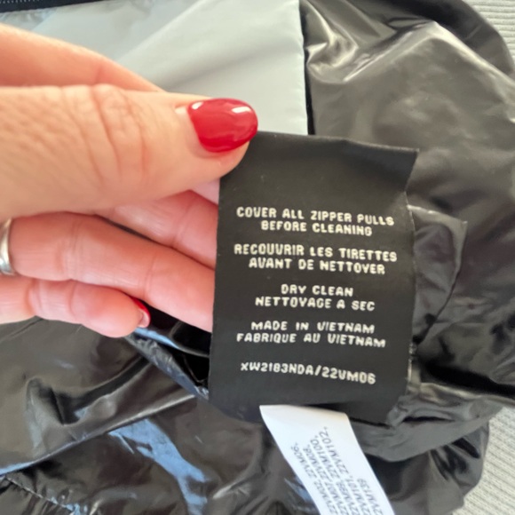 SAM. New York - Matte Luna Down Puffer Jacket Glacier Blue - Size Large - NWT - Picture 7 of 16